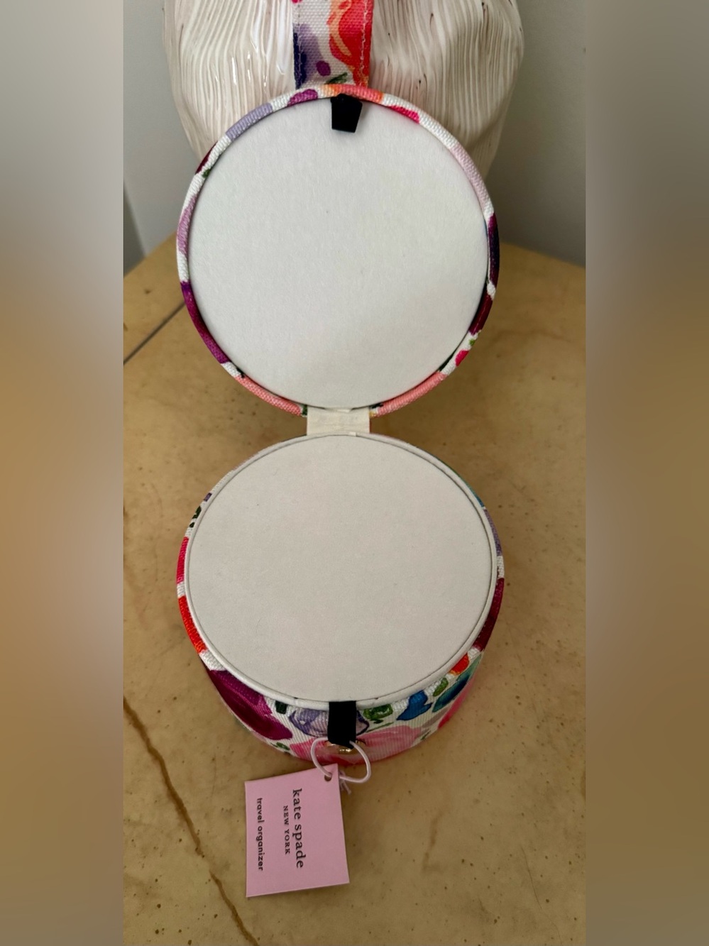 kate spade Pink Multi Floral Round Travel Jewelry Organizer NWT - Picture 2 of 10